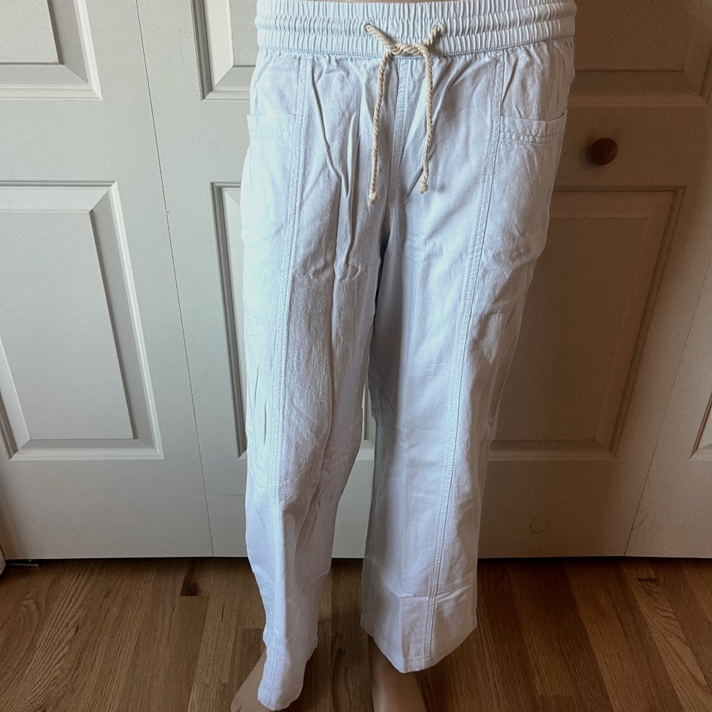 NWT Pact Light Wash Chambray Organic Cotton Pants S
